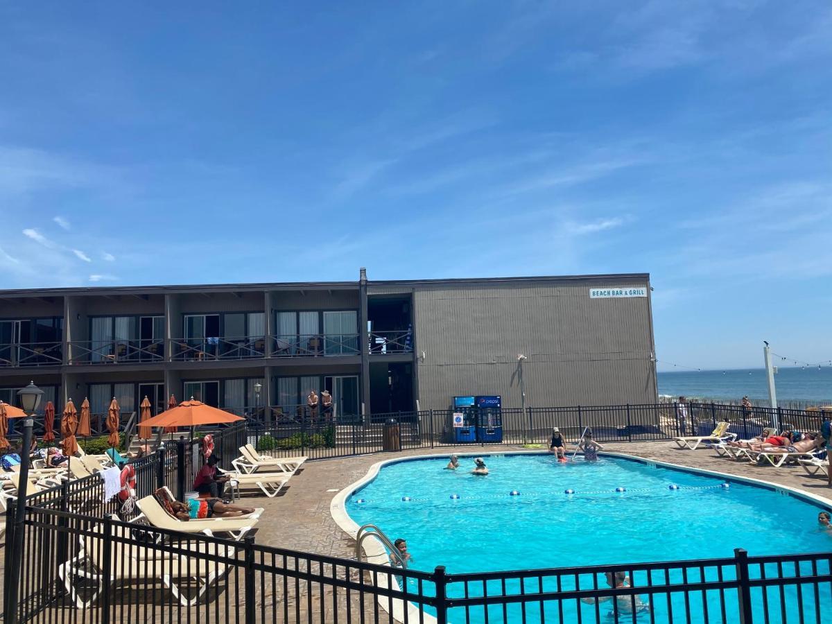 Apartment In Royal Atlantic Beach Resort モントーク エクステリア 写真