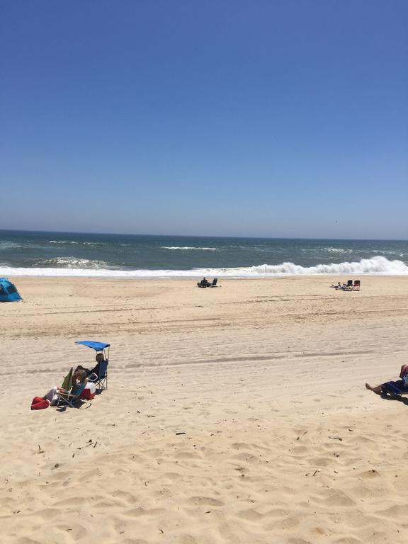Apartment In Royal Atlantic Beach Resort モントーク エクステリア 写真